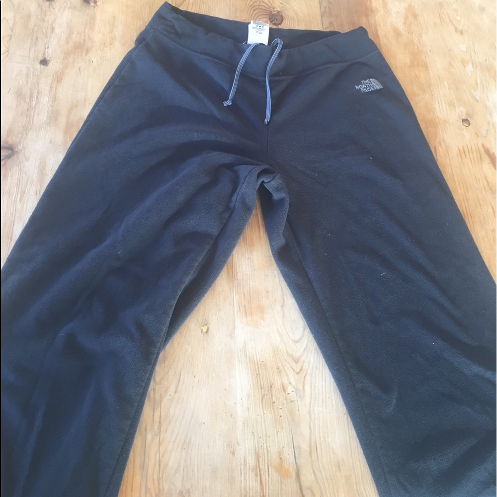 Women’s North Face sweatpants
